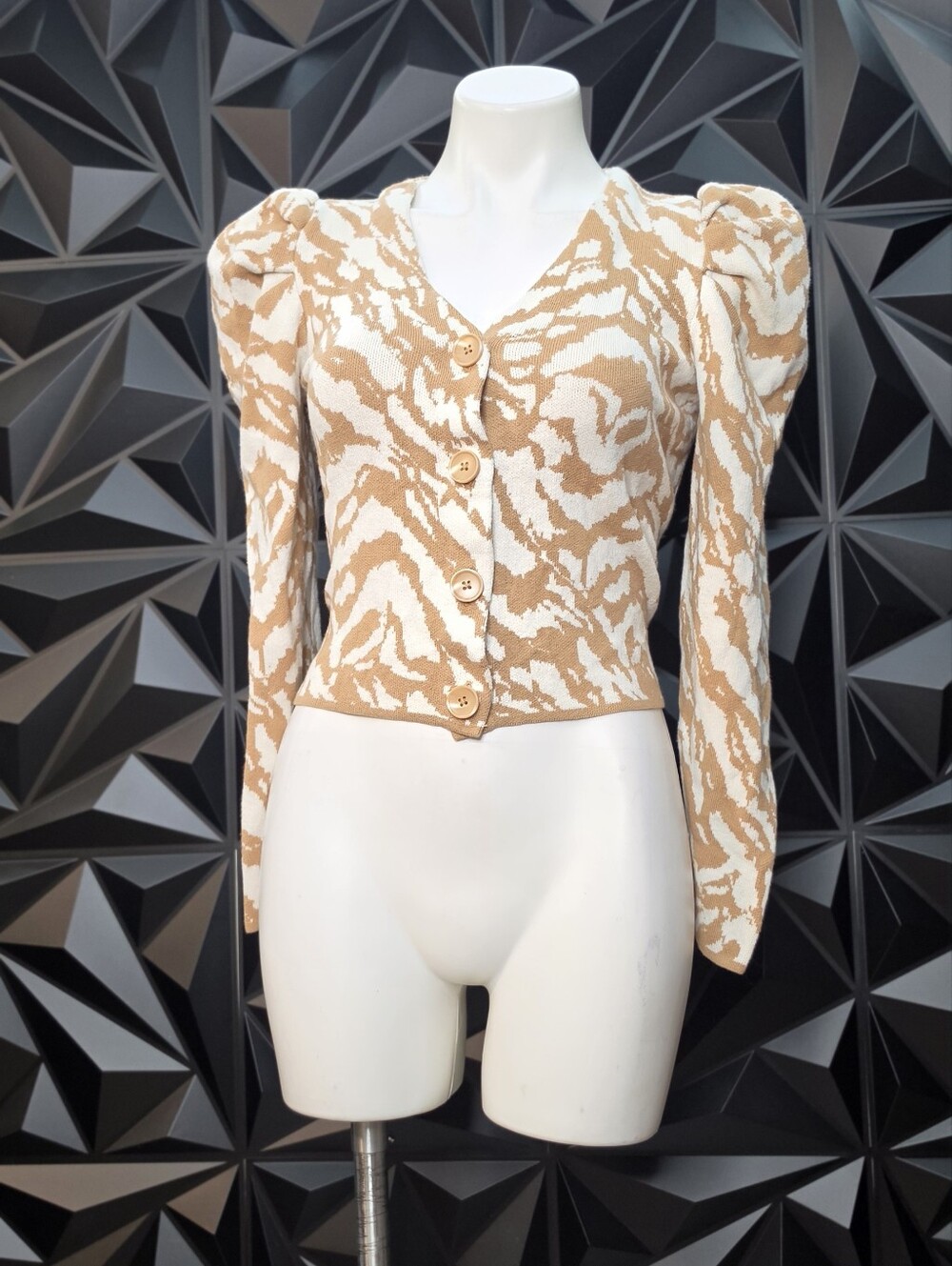 Nine West Cream and Tan Puff-Sleeve Button Cardigan